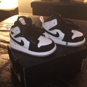 Jordan 1 mid SC (TD)